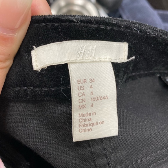 H&M skirt - Picture 3 of 3